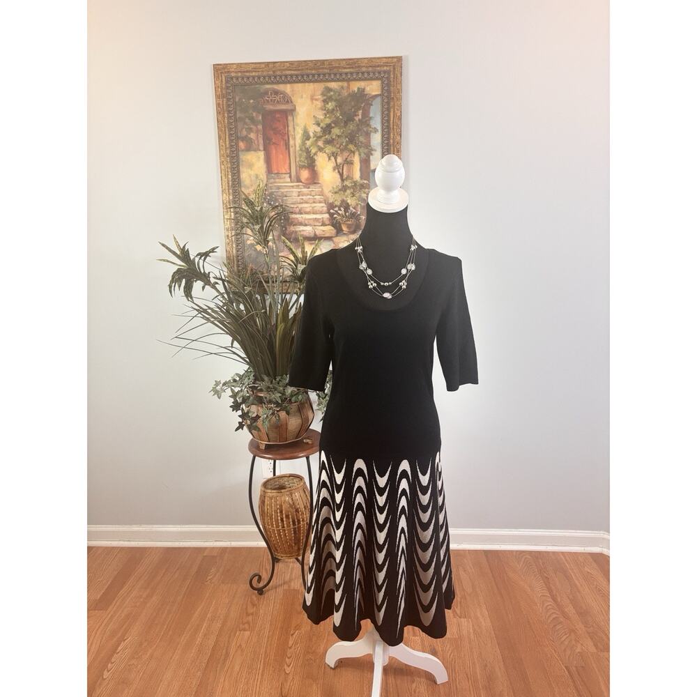 Gabby Skye Women Size M Black and Beige Sweater Dress Ethereal Goth Whimsical